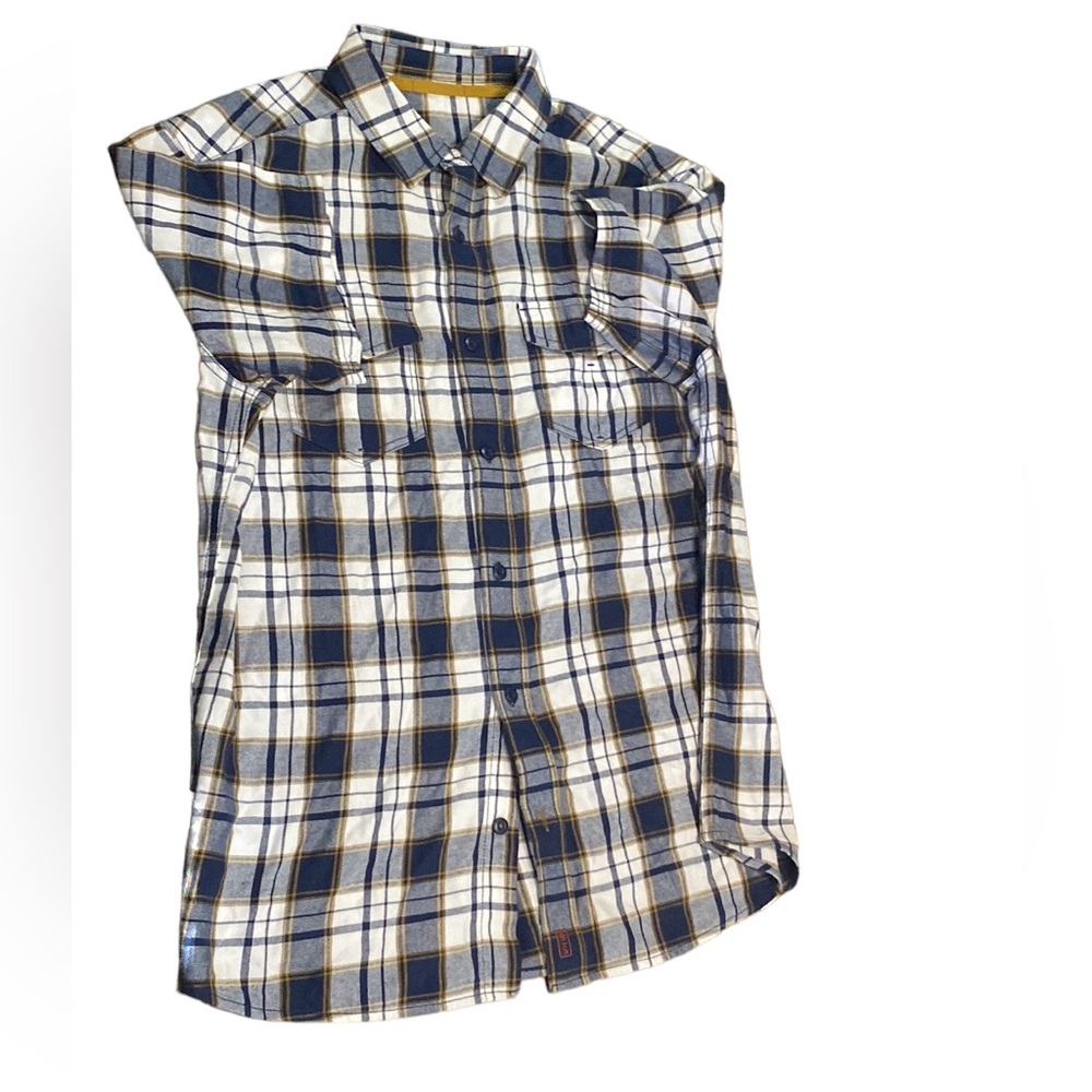 No Brand Men’s ShortSleeve Button Shirt